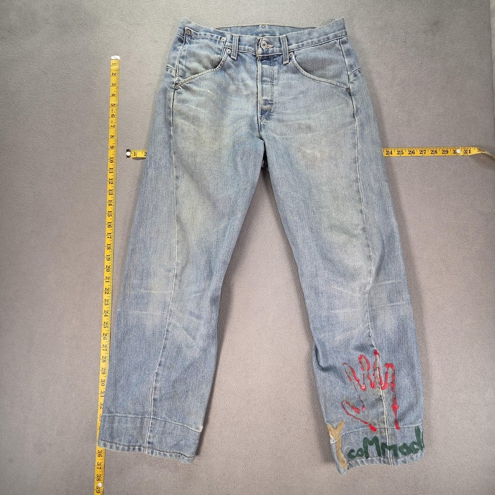 VTG Levis Engineered Jeans Mens Light Wash Blue Twisted Painted Fits 29x29